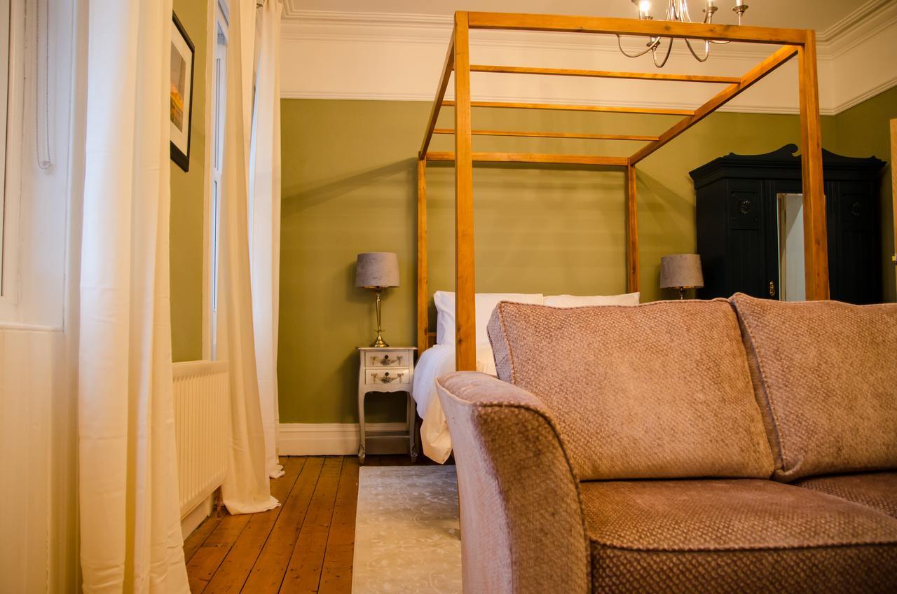 Bed and Breakfast The Carrick Portrush Exterior foto