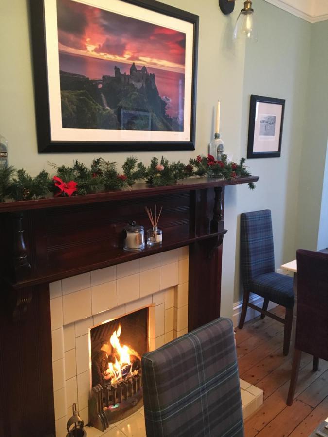 Bed and Breakfast The Carrick Portrush Exterior foto